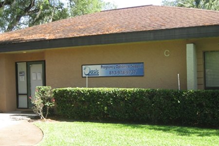 Exterior of Oasis Pregnancy Care Centers Tampa Office